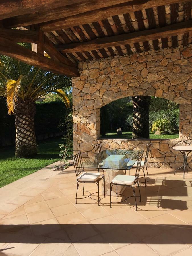 Le Champmazet Bed & Breakfast La Roquette-sur-Siagne Dış mekan fotoğraf