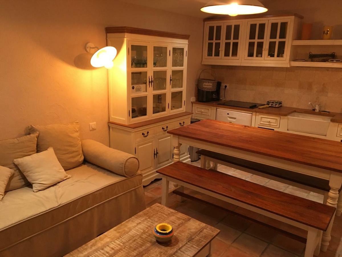 Le Champmazet Bed & Breakfast La Roquette-sur-Siagne Dış mekan fotoğraf