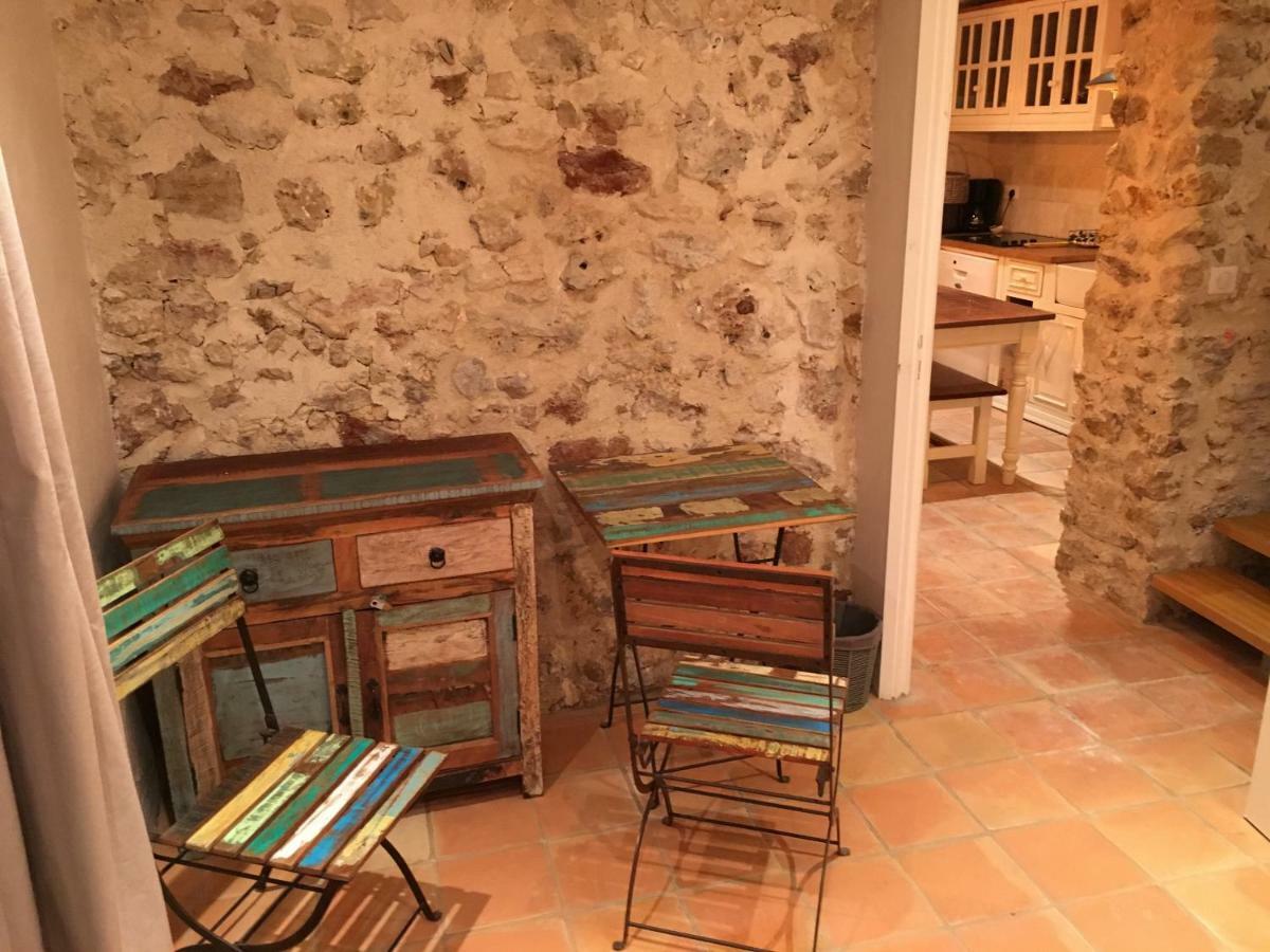 Le Champmazet Bed & Breakfast La Roquette-sur-Siagne Dış mekan fotoğraf